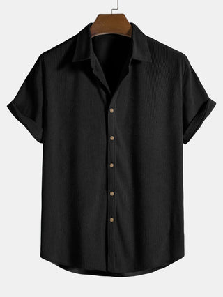 Sommerliches Polyester-Set: Gestreiftes Shirt & Trendige Shorts