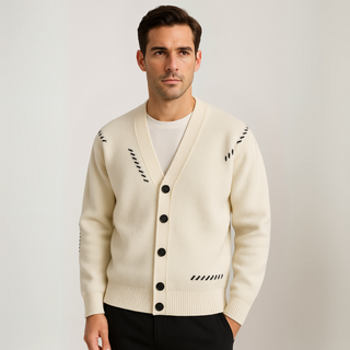 Warme Herren Strickjacke mit V-Ausschnitt | Knopfleiste