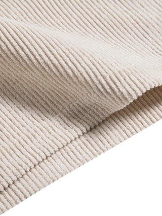 Sommerliches Polyester-Set: Gestreiftes Shirt & Trendige Shorts