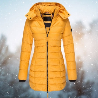 Elaika Winterjacke in leuchtendem Gelb mit Kapuze und quiltetem Design, perfekt für die kalte Jahreszeit. Diese elegante Jacke sorgt für Wärme und Stil und ist ideal für den Winter.