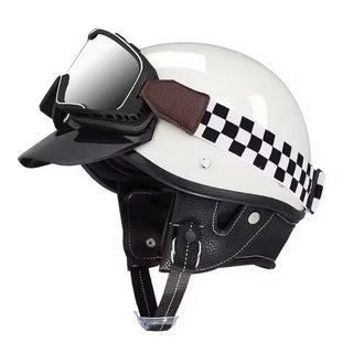 Karierter Helm im Vintage-Stil mit Schutzbrille