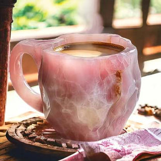 Künstlerische Tasse