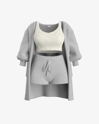 Havira Damen Set in sanftem Grau, bestehend aus einem kuscheligen Cardigan, einem weichen Oberteil und passenden Shorts. Perfekt für gemütliche Tage zu Hause oder entspannte Aktivitäten.