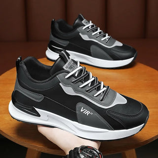 Luxuriöse Leder-Sneaker von Eleganza