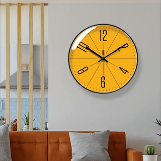 Nordische Runde Wanduhr für Zuhause und Büro