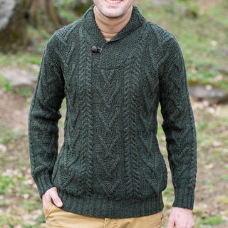 Herrenpullover mit Einem Knopf | Schalkragen