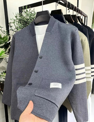 Sportliche Herren Strickjacke Mit Langen Ärmeln | Modern