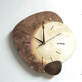 Moderne Abstrakte Wanduhr im Mond-Stil