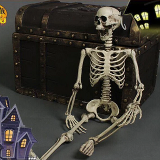 Bewegliche Halloween-Skelett-Dekoration