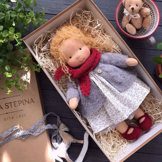 Charmantes Puppengeschenkspielzeug