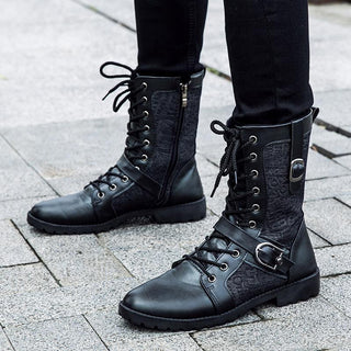 Winter Boots mit Schnürung und Schnallenverschluss | Praktisch