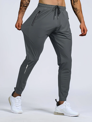Sportliche Jogginghose Für Herren | Schlanke Passform