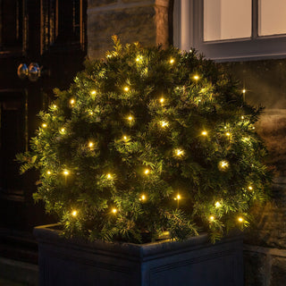 Festliche Lichterketten für Weihnachtsdekoration